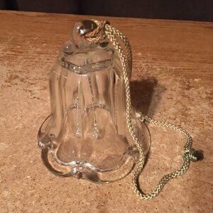 VINTAGE CRYSTAL BELL ON ROPE 4.25"